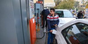 جزئیات مصوبات امروز کمیسیون تلفیق| قیمت و سهمیه سوخت سال آینده تغییر نمی‌کند/ تکلیف دولت برای تدبیر جهت خودروهای فاقد کارت سوخت