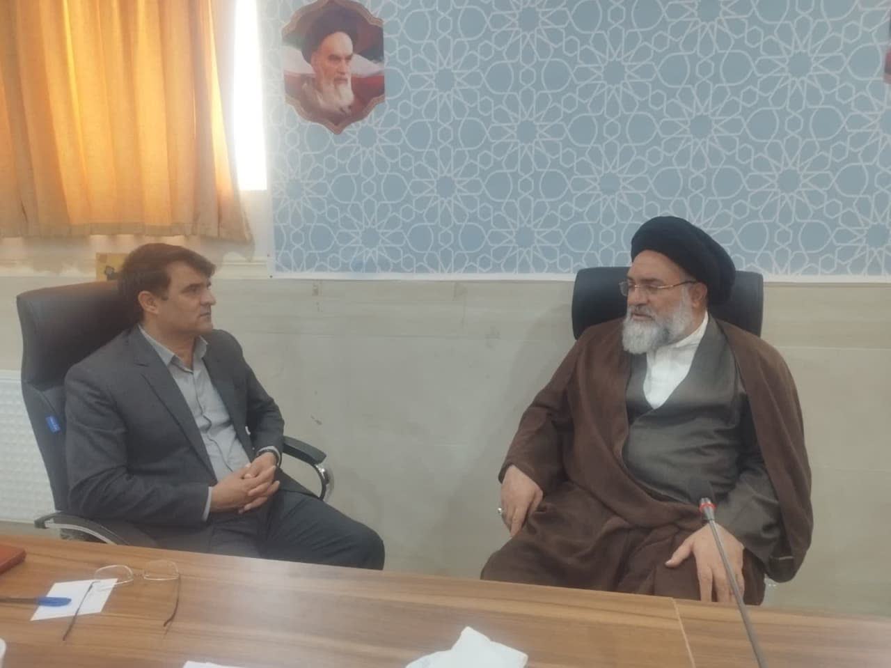 دیدار شهردار جدید یاسوج با ایت الله حسینی