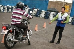 اعطای یک روزه گواهینامه موتورسیکلت در هفته فراجا