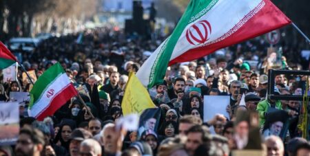برگزاری راهپیمایی در محکومیت جنایت تروریستی کرمان