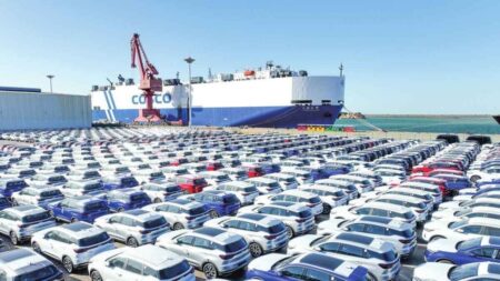 مجوز وزارت کشور برای واردات ۲۰۰۰ دستگاه خودروی سواری ابلاغ شد