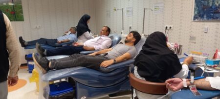 اهداء خون جمعی از کارکنان آموزش و پرورش شهرستان بویراحمد