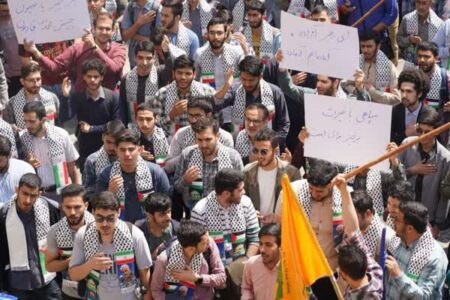 تجمع دانشگاهیان در حمایت از پاسخ مقتدرانه سپاه به رژیم صهیونیستی