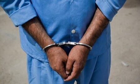 دستگیری سارق پشت بام‌ها در کازرون